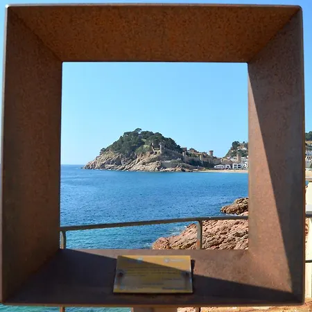 Apartamento Duplex En Cala Salions Tossa de Mar